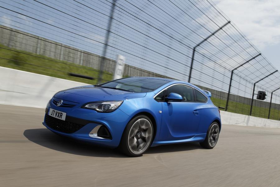  Vauxhall Astra VXR 2012 года  (фото 132 из 274)